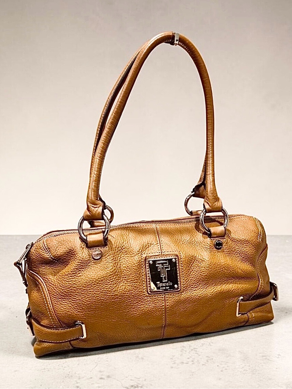 Tignanello Cognac Pebbled Leather Barrel Shoulder Bag Excellent Like New